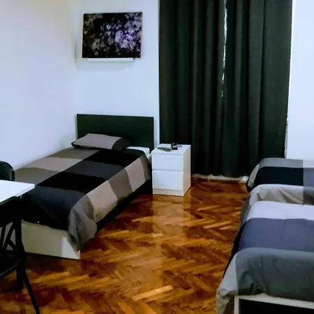 Apartment Pula-center And Pula