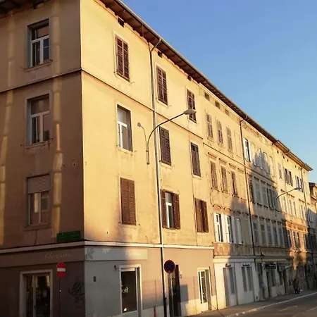 Apartment Pula-center And Pula