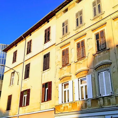 Apartment Pula-center And